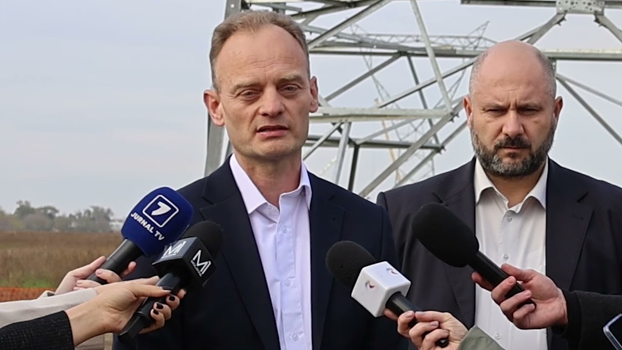 Construcția LEA Vulcănești – Chișinău avansează cu primii piloni ai liniei electrice