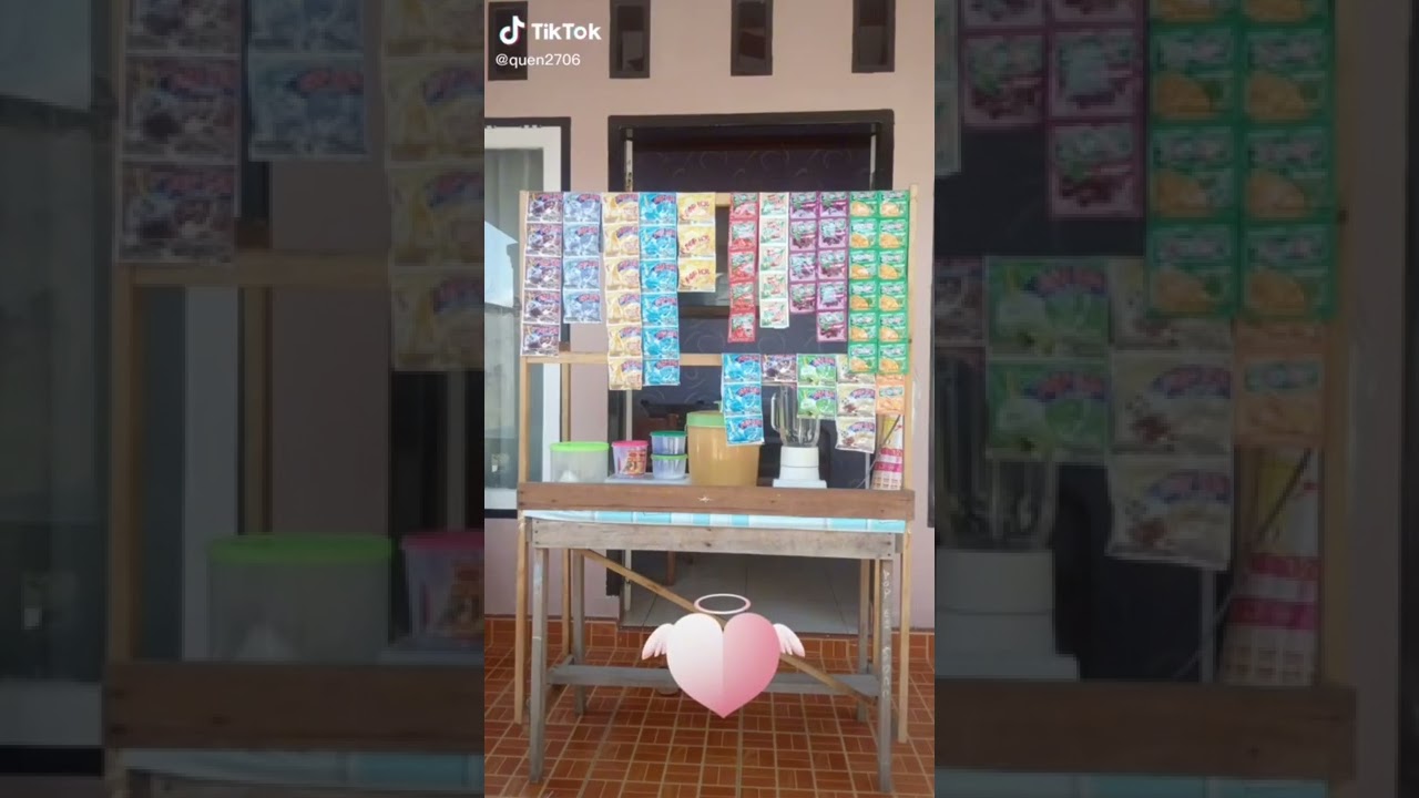 Jualan Pop es di teras rumah