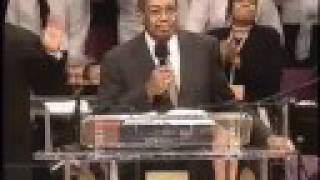 Bishop G. E. Patterson (Part 2) (sings You Won't Leave Here Like You Came) "Luke Chap. 4"  ~ The Spirit of Praise was too high for him to preach this one.