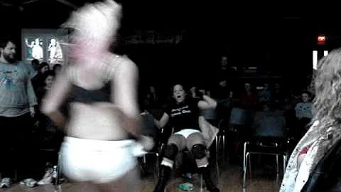 Jennifer Blake vs Haley Rogers