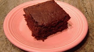 The video and photo is owned by diane lovetobake. no copying, pinning,
publishing ..................................... this cake sugarless
made with frui...