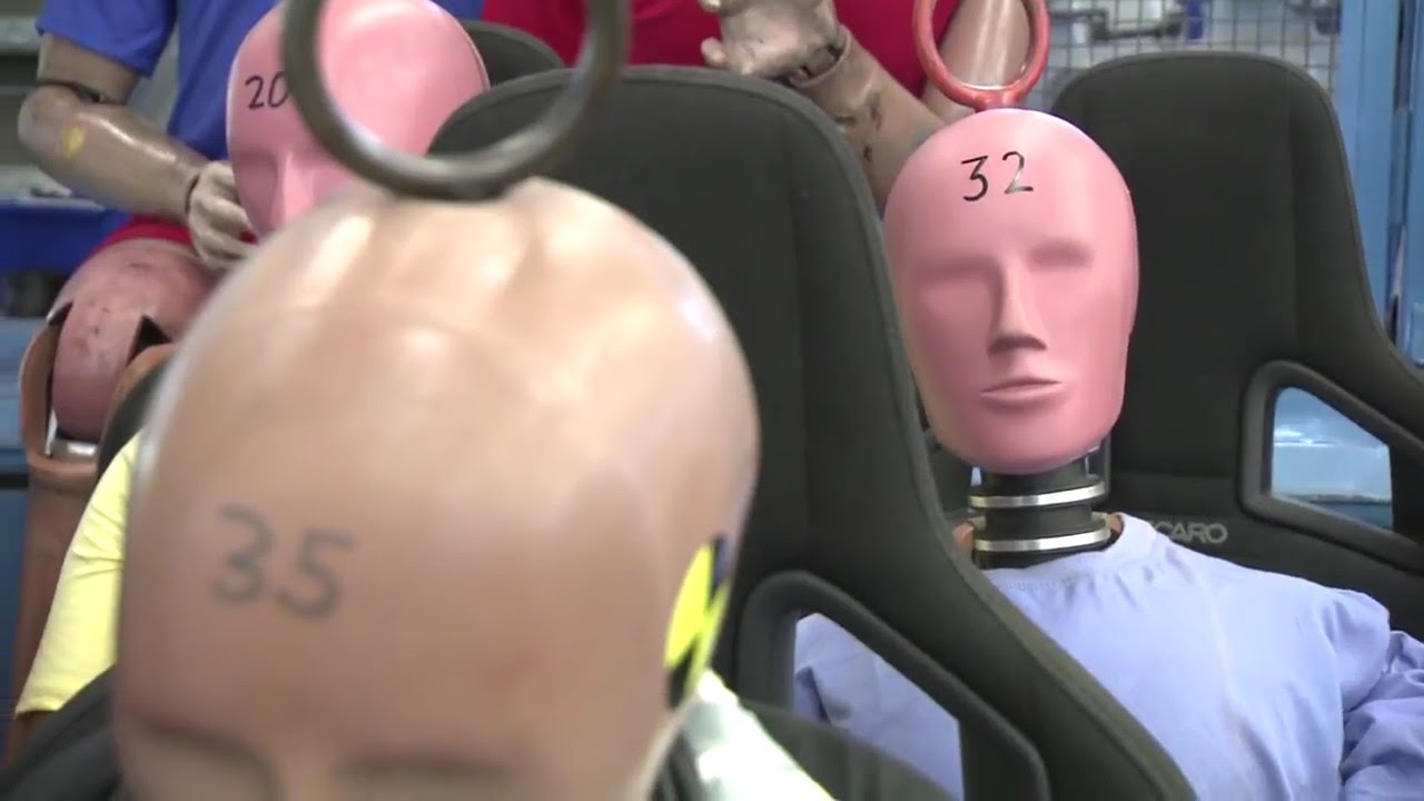 Ford Crash Test. Safety Lab