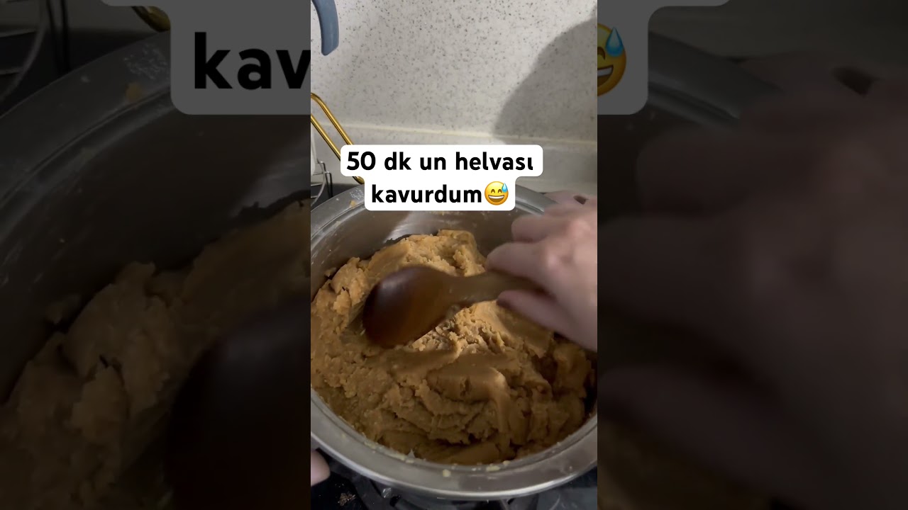 Un helvası kavurma #unhelvasıtarifi #unhelvası #yemektarifleri #food #foodblogger #urfa Un helvası kavurma #unhelvasıtarifi #unhelvası #yemektarifleri #food #foodblogger #urfa