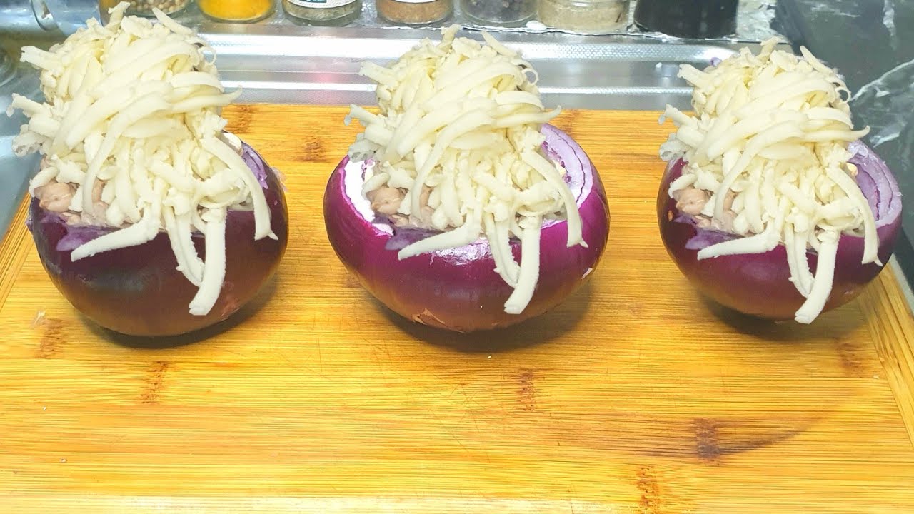 Sadece peynirleri soğanlara ekleyin ve sonuç lezzetli olacak! Yeni yemek tarifi