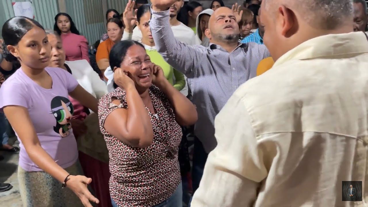 DIOS SANA A ESTA MUJER DEL OÍDO DIOS MIO PERO QUE GLORIA 😱