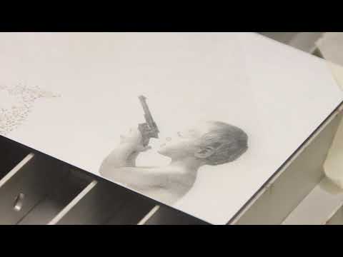 Laser engraving photo on laser engraving plastic plate