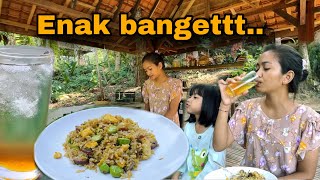 Download Lagu NASI GORENG CABE HIJAU DAN ES TEH SERAI ALA SI IJAH MP3 Download Lagu NASI GORENG CABE HIJAU DAN ES TEH SERAI ALA SI IJAH MP3