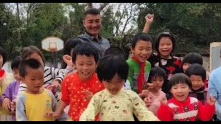 The heart-warming principal who cooks for 'left-behind' kids| CCTV English