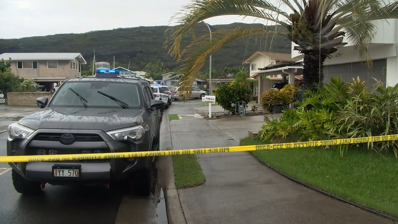 Two arrests made after woman found dead in Hawaii Kai home - YouTube