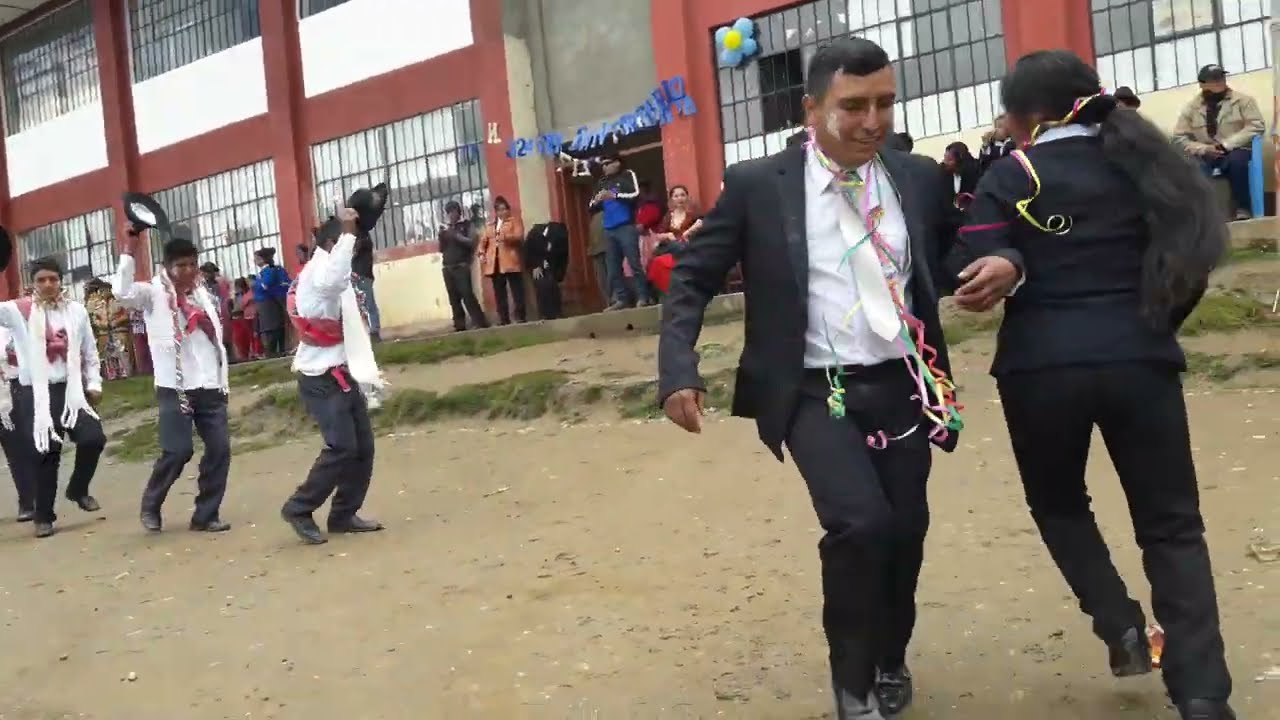 EN LA I.E.I. CHONTA, LA  I.E.I. MAYNAS-MARÍAS  2018 (PARTE 5) DANZA  CARNAVAL DOMAINO