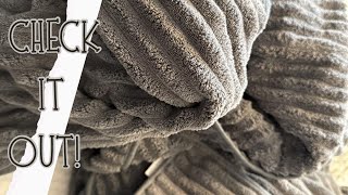 Oversized Bath Towel Set | Extra Large Soft & Absorbent Towels screenshot 2