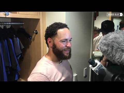 Dodgers postgame: Russell Martin jokes about 'old guys,' hates baby powder celebration for walk-off