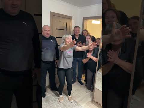 Нас рассекретили, но шоу с популярным медведям некто не отменял 🤩. #shorts
