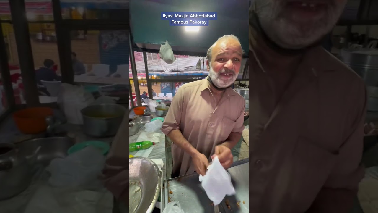Street Food 👉 Ilyasi Masjid Abbottabad k Mashhoor Pakora | #ChdanishOfficial #Ilyasimasjid #food