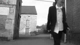 Video thumbnail of "Mr Writer - Sterophonics"