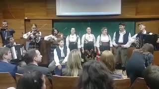 Video thumbnail of "Fenečki biseri- Mi smo deca neba, humanitarni koncert"