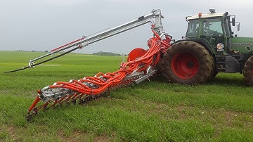 16 meter trailing-shoe in barley, Denmark