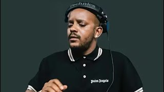 Kabza De Small - Inkabi emhlophe feat.Sykes & Mnqobi Yazo
