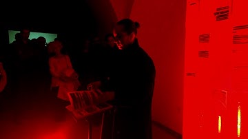 Avertisment   Perfromance Re Revolutia