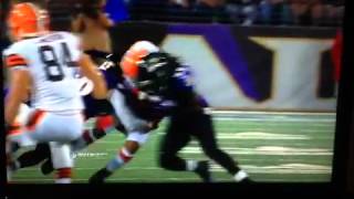 Joshua Cribbs Gets Knocked Out