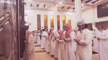 الشيخ محمد اللحيدان في ليلة مؤثرة جدا أبكت الحاضرين من سورة يوسف ليلة 15 1442 هـ