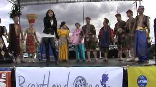 Vannessa Bayot Sings Magkaisa Feat. Kalahi