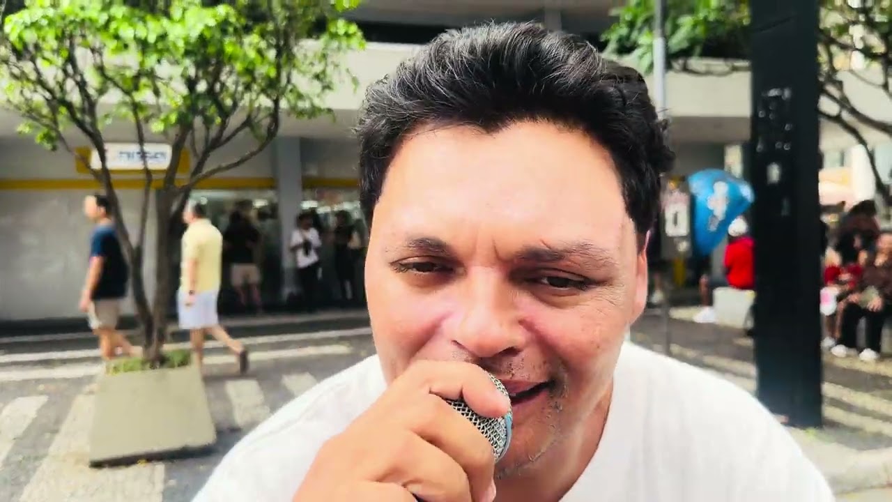 Boa noite com muita música apaixonada patrocinar o meu trabalho no  celular 11969678937 em  marciano