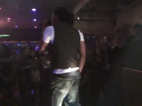 Close Your Eyes - Djodje - ao vivo Discoteca Mussulo