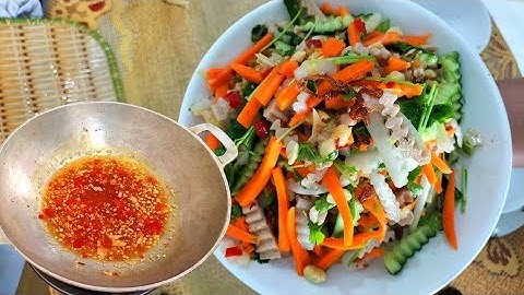 Cách làm gỏi giải cứu chả lụa sau tết và cách làm nước mắm trộn bất bại