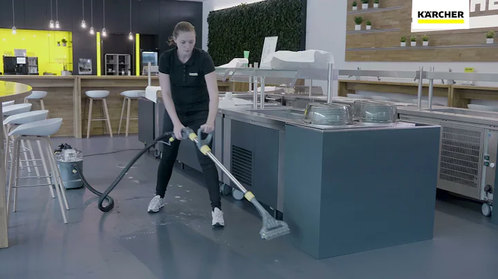 Jak używać dyszy podłogowej urządzenia ekstrakcyjnego Kärcher Puzzi?