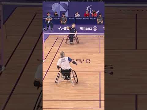 Winning Germany's First-Ever Para Badminton Medal at 60 Years Old! 🇩🇪🏸