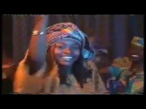 Ranar murna gimbiya ta hau dokin girma old hausa song