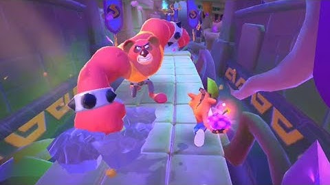 Crash Bandicoot: On the Run! - Koala Kong Boss Fight