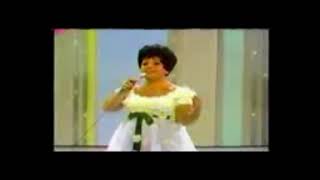 TOTIE FIELDS - 1967 - Standup Comedy by ClassicComedyCuts 2,839 views 3 years ago 2 minutes, 38 seconds