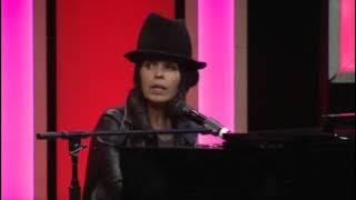 Linda Perry 'Beautiful' - LA Impact Awards