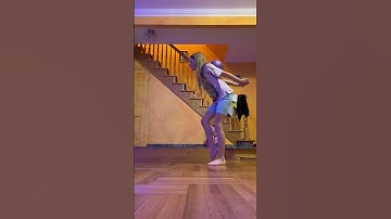 #rhythmic #gymnast #flexible #rhythmicgymnastics #ball #cooltrick #gymnastics #toss #catch #гибкая