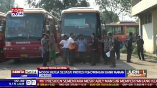 Pramudi Bus TransJakarta Koridor IX Mogok Kerja