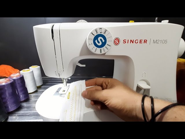 Máquina de Coser SINGER M2105 con 8 Puntadas Integradas y Ojal a 4