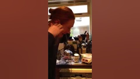 Simple experiment in bone conduction