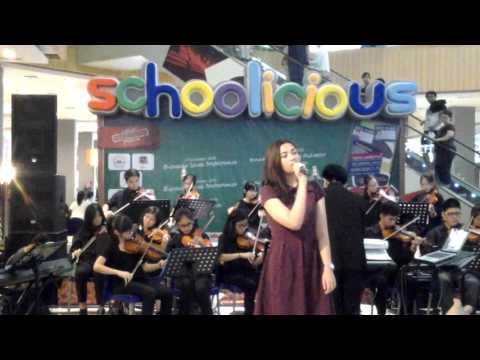 Singing Performance from BINUS SCHOOL Serpong at Teras Kota Mall