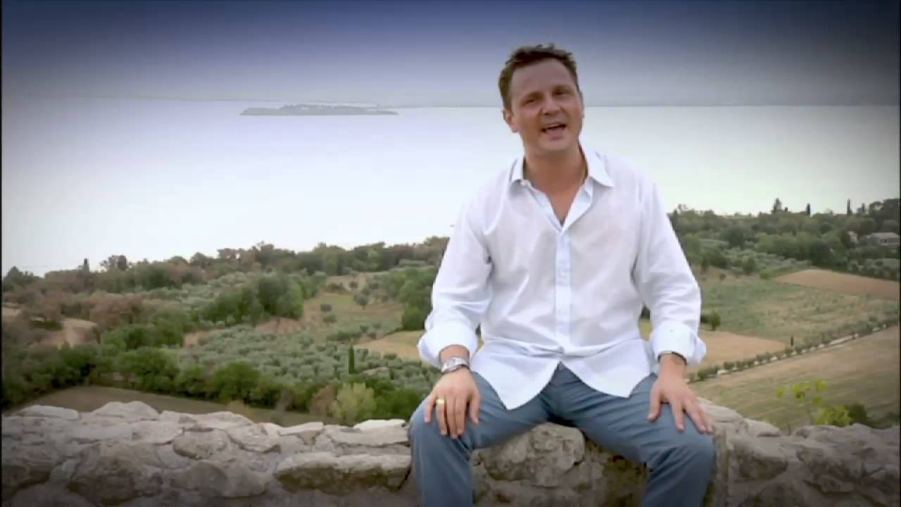 Tonton Splendida Bugia - Daniele Violi di YouTube Tonton Splendida Bugia - Daniele Violi di YouTube
