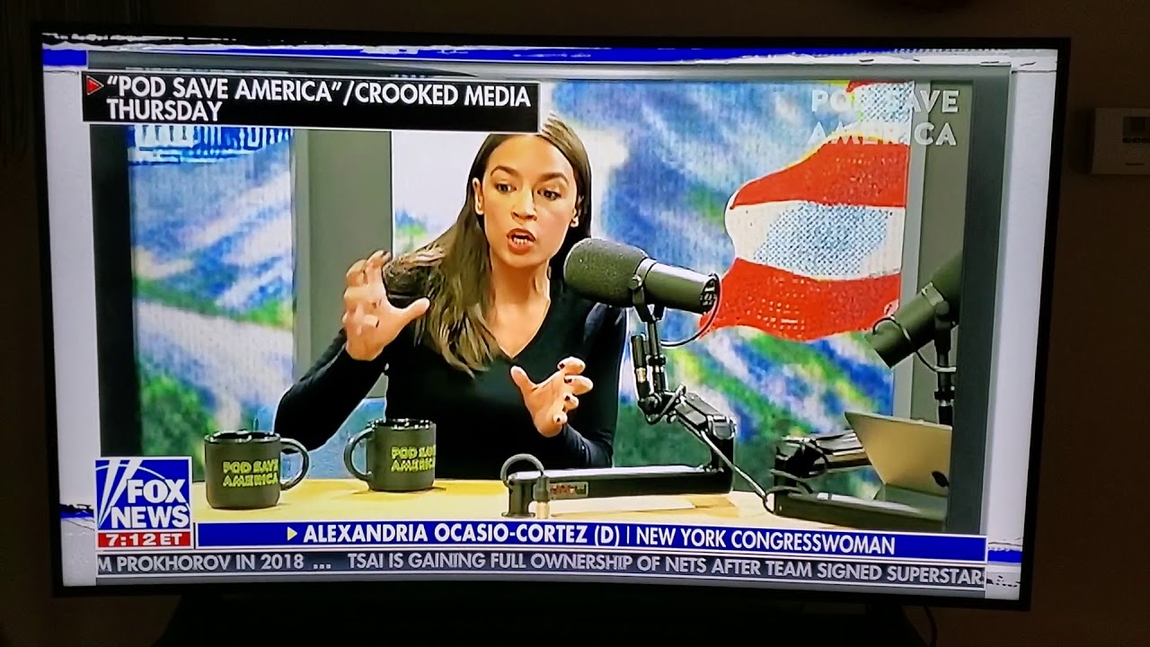 Sandy Ocasio, x-Barmaid Flats Fix, Union Sq., NYC saysTrump Peeps Racist - AOC Too 🤪 For Words camera iphone 8 plus apk