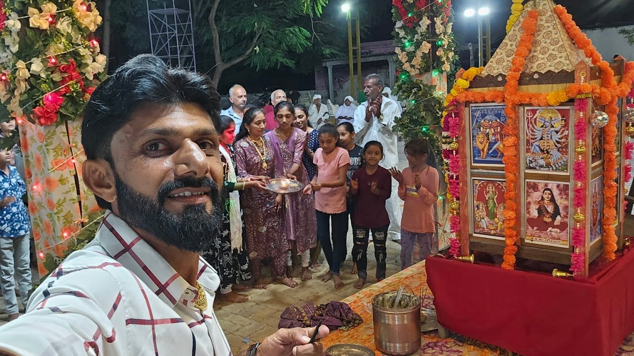નવરાત્રી નો પહેલો દિવસ અમારા ગામ સીમર મા 