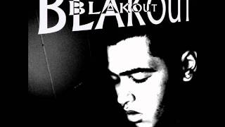 Famous BlaK - Narrow Grave (Remix) Profile