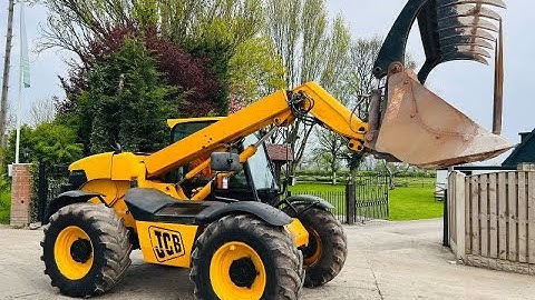 JCB 526S 4WD TELEHANDLER *AG-SPEC* C/W PUH, JCB GRAPPLE BUCKET & PALLET TINES