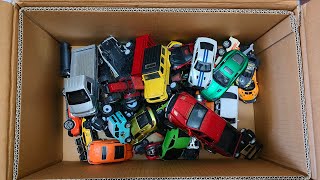 We collected a box full of miniature police cars ♪ Emergency vehicle police car ☆ diecast toy car