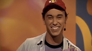 Hi-5: Nathan Plays Kellie's Game About Guessing Things by Touching them