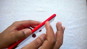 How to Insert Nano SIM and microSD Card into Nokia Lumia 1520