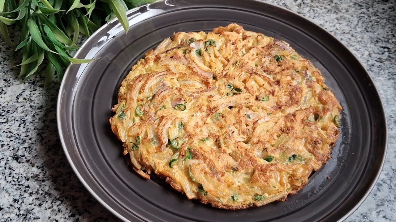 ছোটবেলায় আমার মা এটা আমার জন্য বানিয়ে দিতেন, এখন আমি আমার মেয়ের জন্য বানাই | Omelette with potato