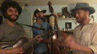 Video thumbnail of "The California Honeydrops - Under The Boardwalk (The Drifters Cover)"